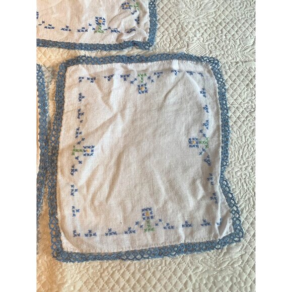 Vintage blue lace and flower cross stitch doilies set of 3 - Picture 3 of 14